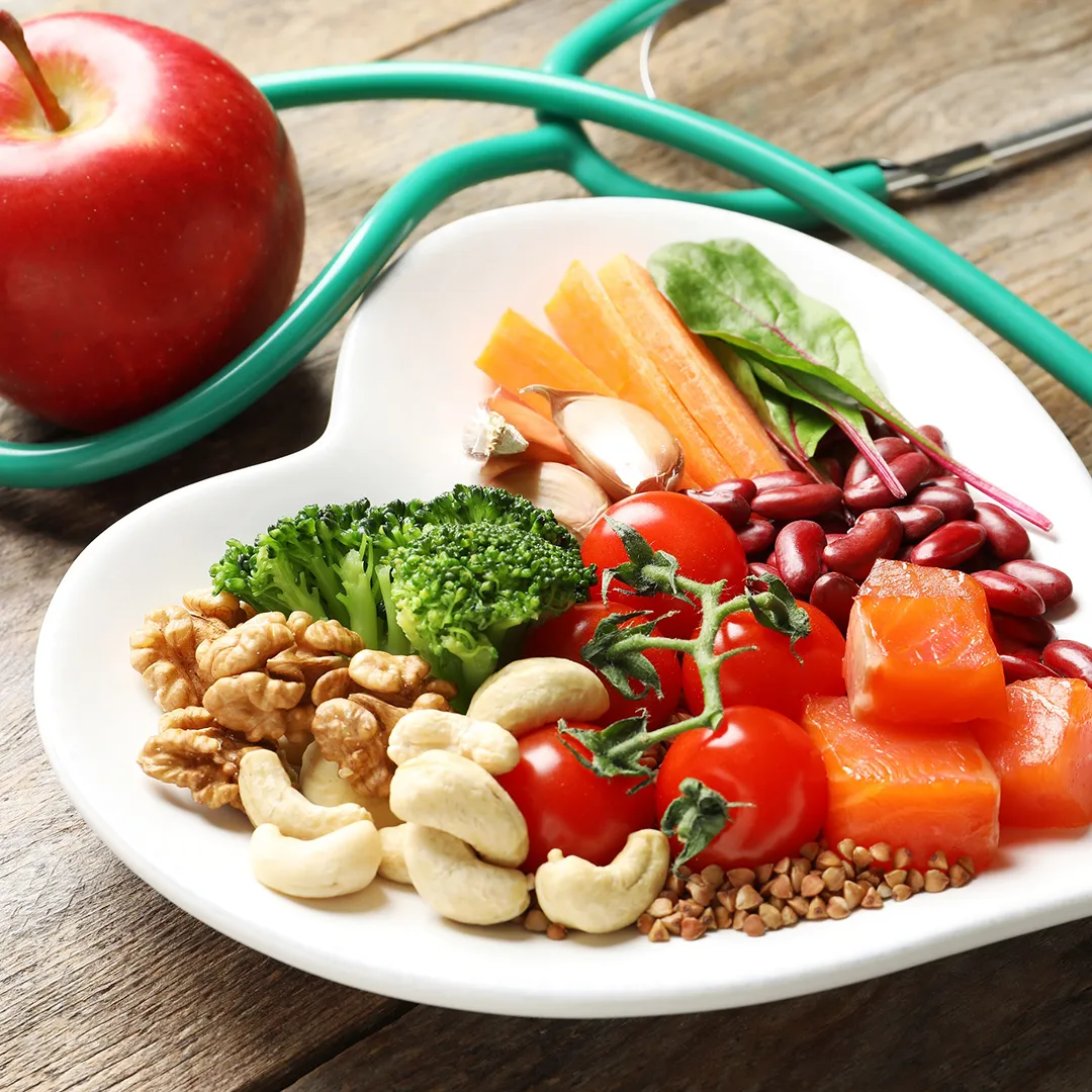 assiette d'aliments bons pour la santé